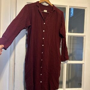 Elegant Burgundy Button-Up Dress